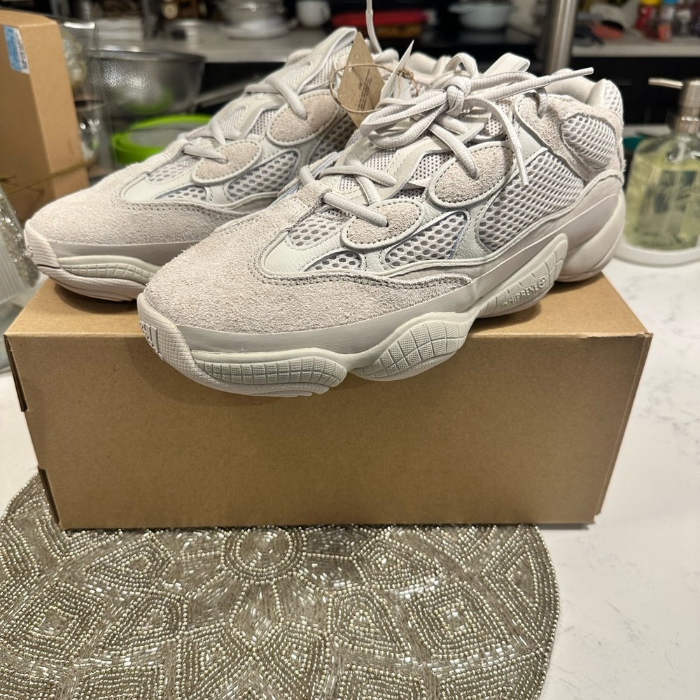 Adidas Yeezy 500 Blush MENS DB2908 Sneakers 2021 Release Brand New Size 10.5